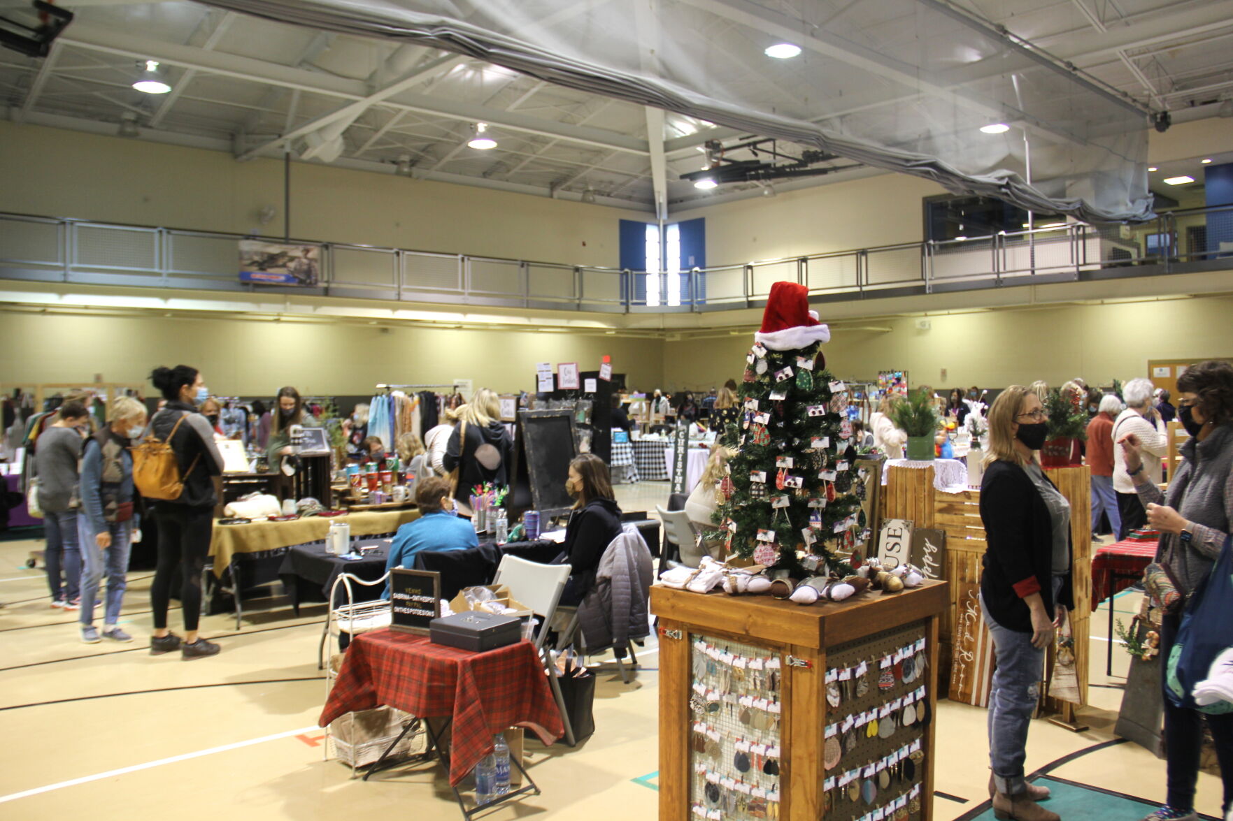 11-19-20 Craft Fair 2.JPG